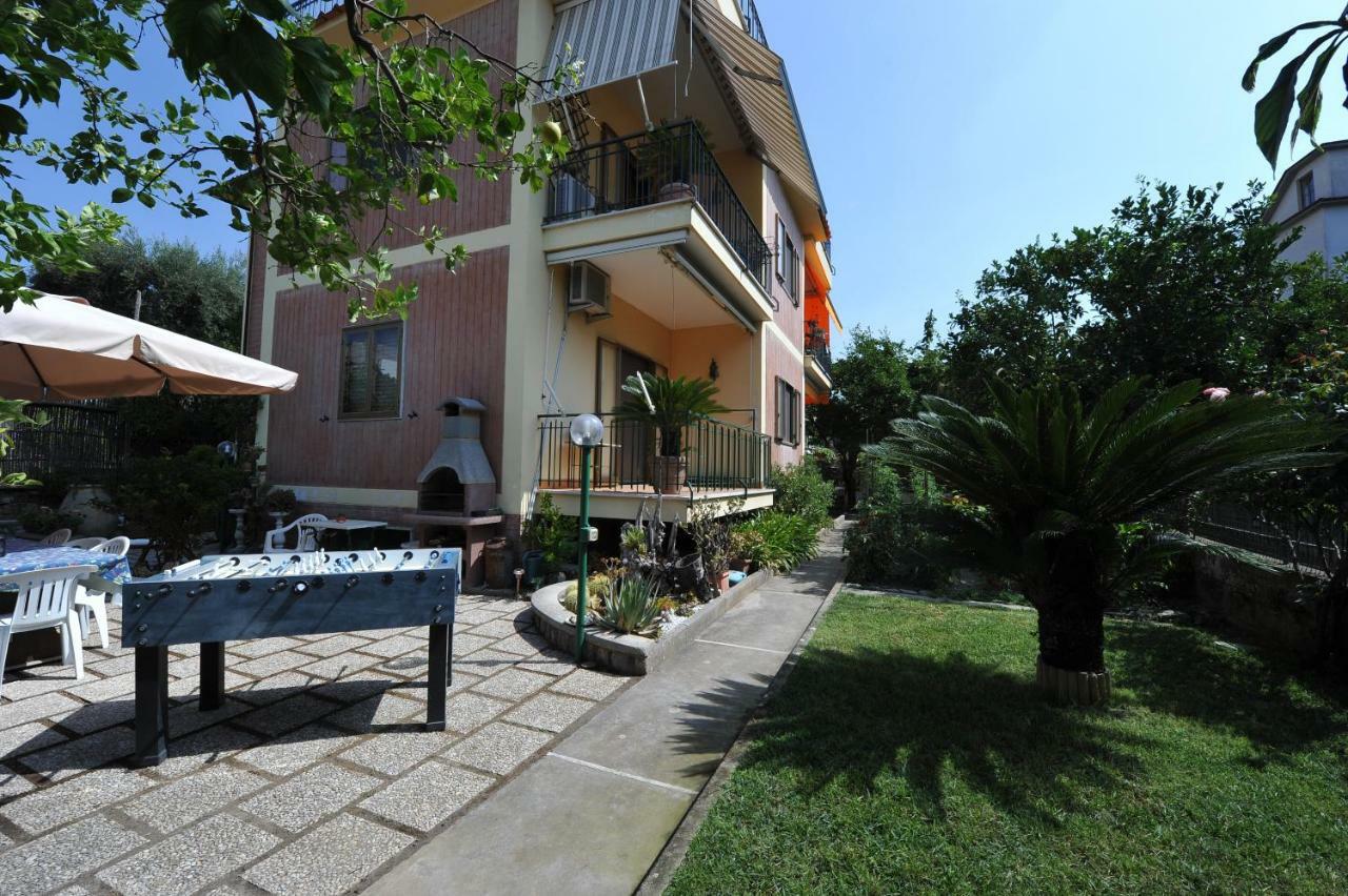 Estate4Home - Orange Dreams Sant'Agnello Buitenkant foto